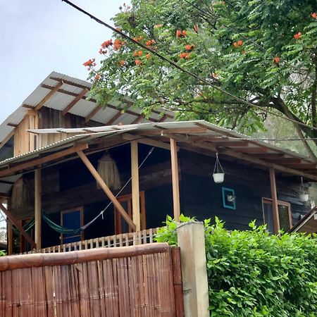 La Posada De Mary มอนตาญิตาร์ ภายนอก รูปภาพ