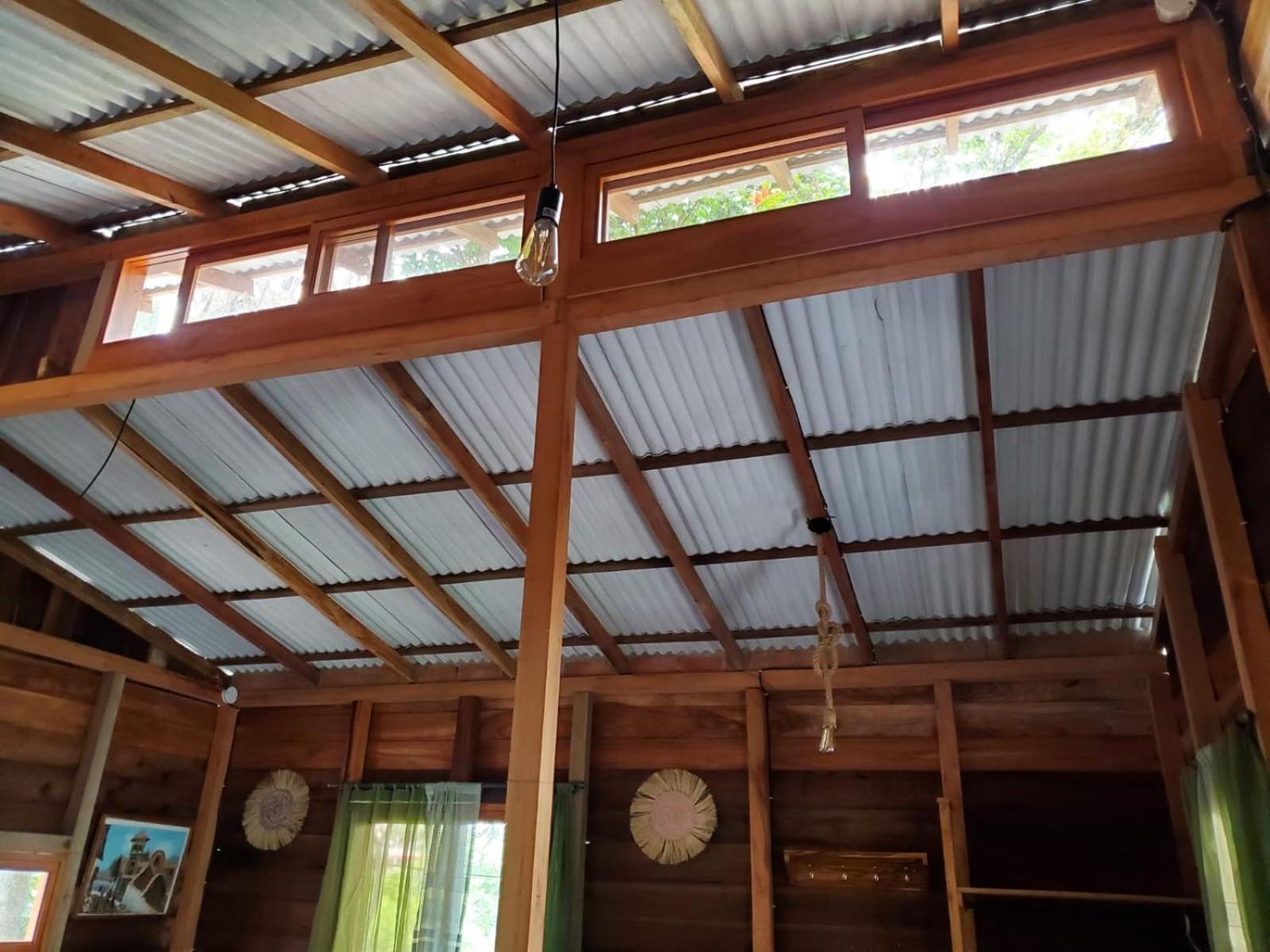 La Posada De Mary มอนตาญิตาร์ ภายนอก รูปภาพ